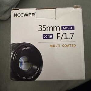 Neewer 35mm F1.7 Large Aperture APS-C Manual Focus Prime Fixed Lens